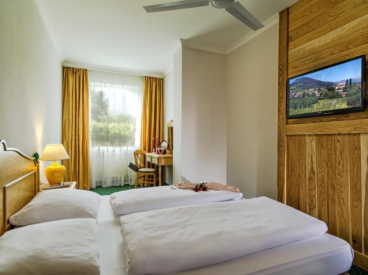 Hotel Tirolensis Tesimo Kamer foto